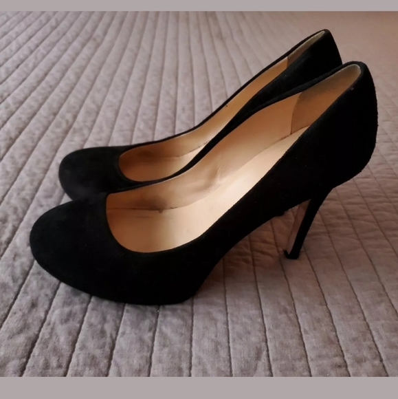 Kate Spade Lori Heel Black Suede Pump MSRP $328 - Picture 5 of 9